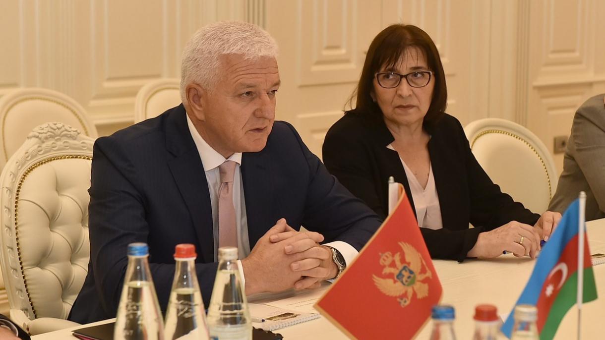 Duhsko Markovic_Azerbaycan ziyareti3.jpg