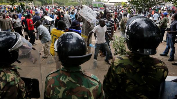 کینیا : الیکشن کمیشن  حکومت کے ساتھ ہے،مخالفین کا احتجاج