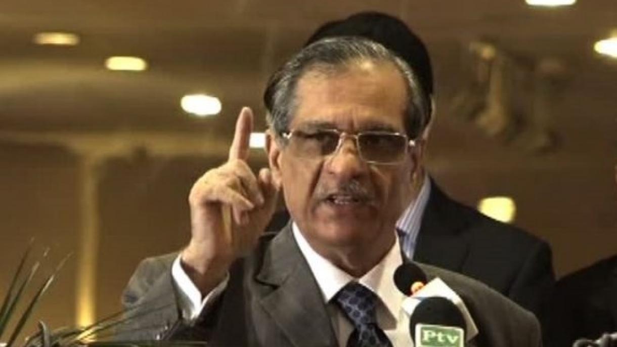 پاکستان، چیف جسٹس نے حکومت سے عوام کے ٹیکسوں کا حساب پوچھ ڈالا