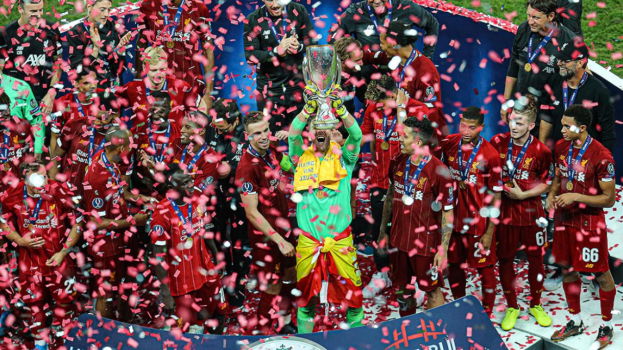 liverpool super kupa4.jpg