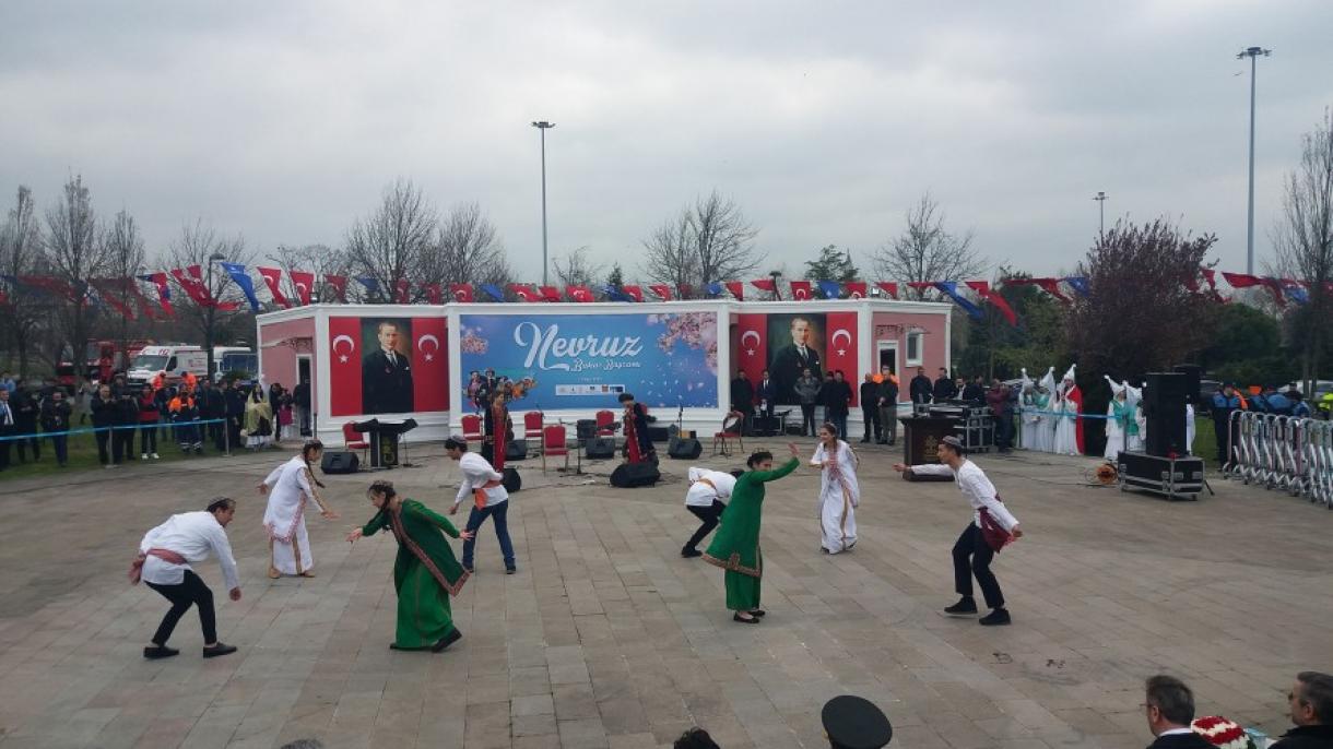 İstanbulda bütün türk xalqlarının təmsil olunduğu Novruz şənliyi keçirildi