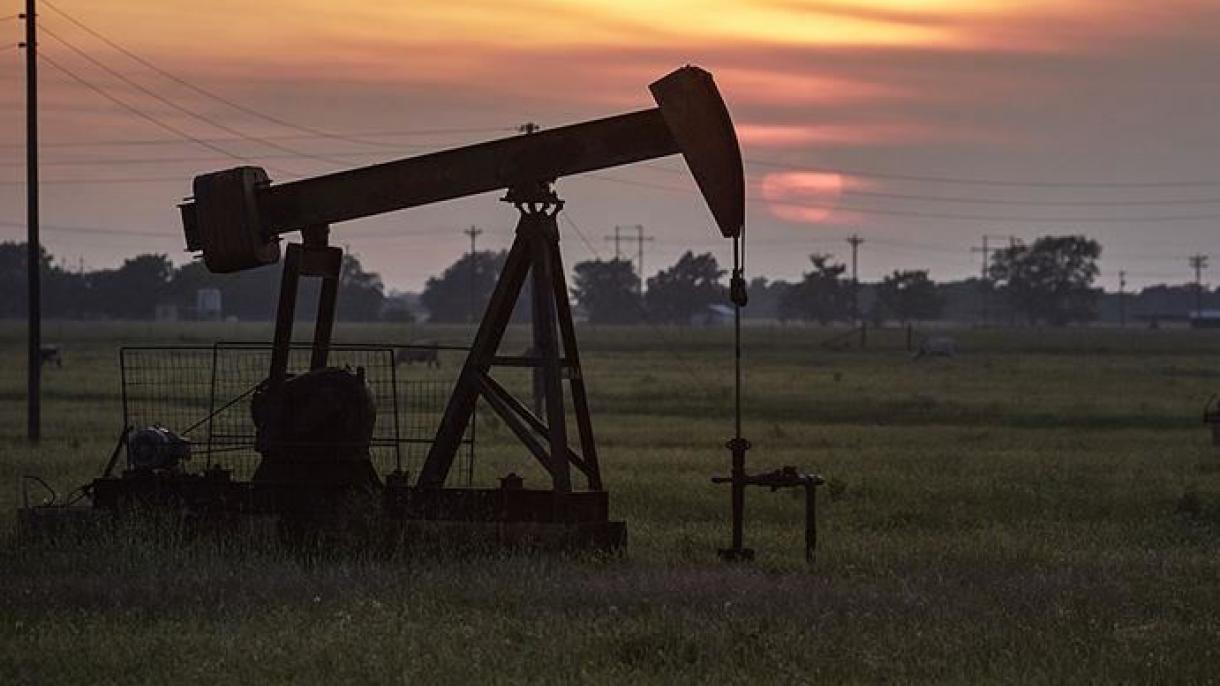 Producción mundial de petróleo aumenta en agosto de 2020