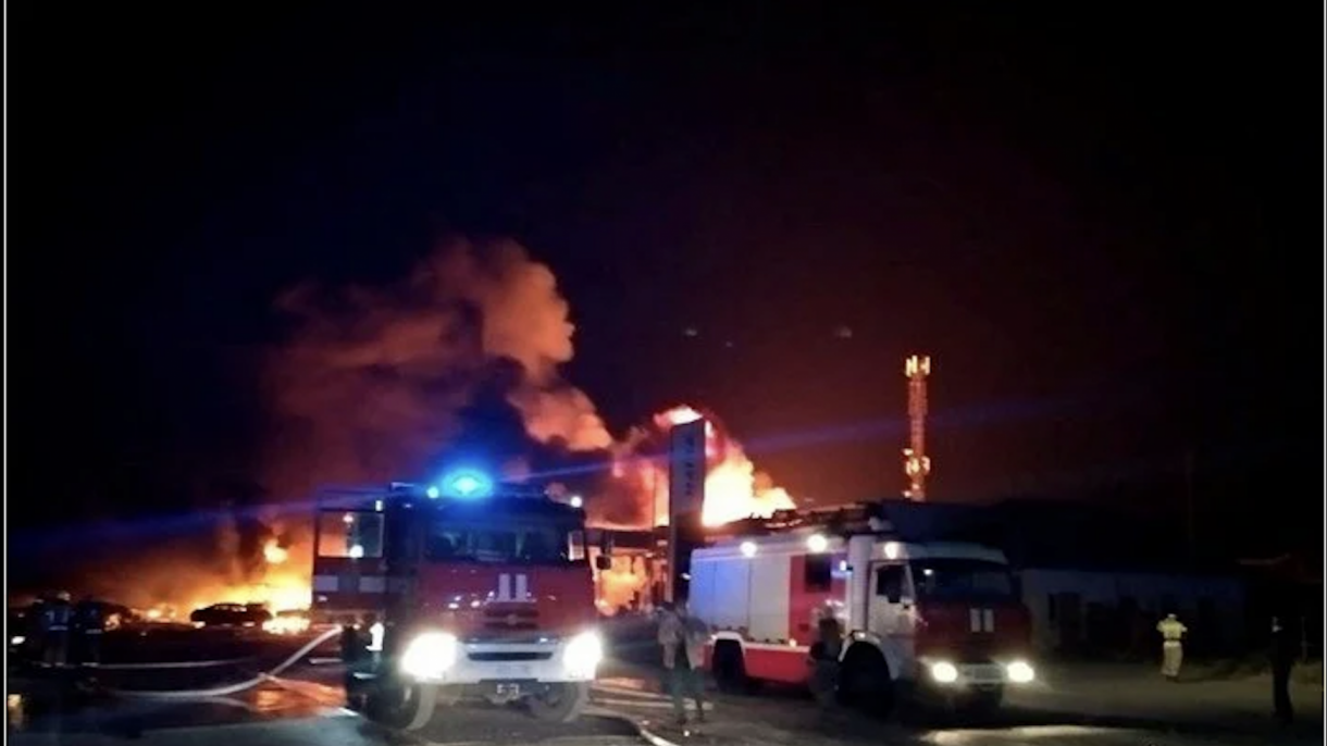Cel puțin 27 de persoane și-au pierdut viața într-o explozie la o benzinărie din Daghestan, Rusia