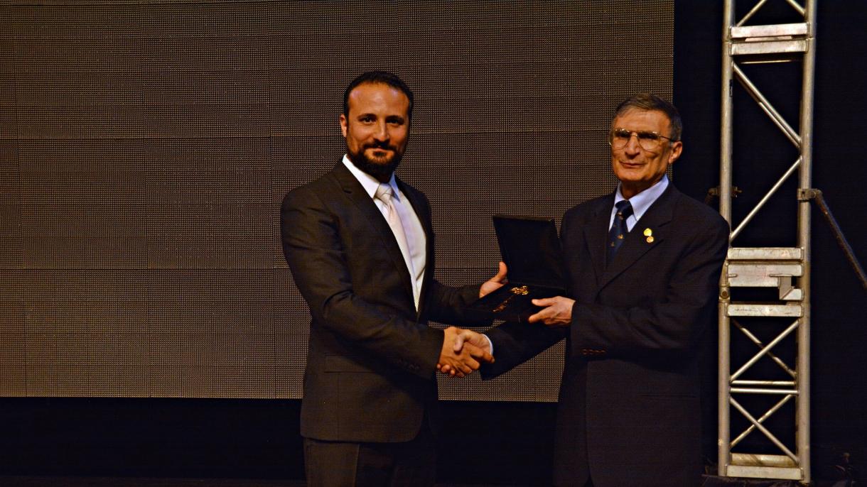 az Észak-ciprusi Török Köztársaságban is kitüntetést kapott a Nobel-díjas török tudós