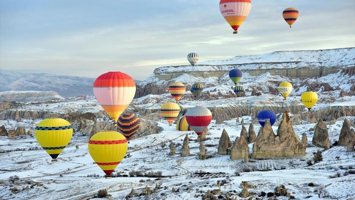 土耳其热气球硬着陆导致中国游客在内49人受伤