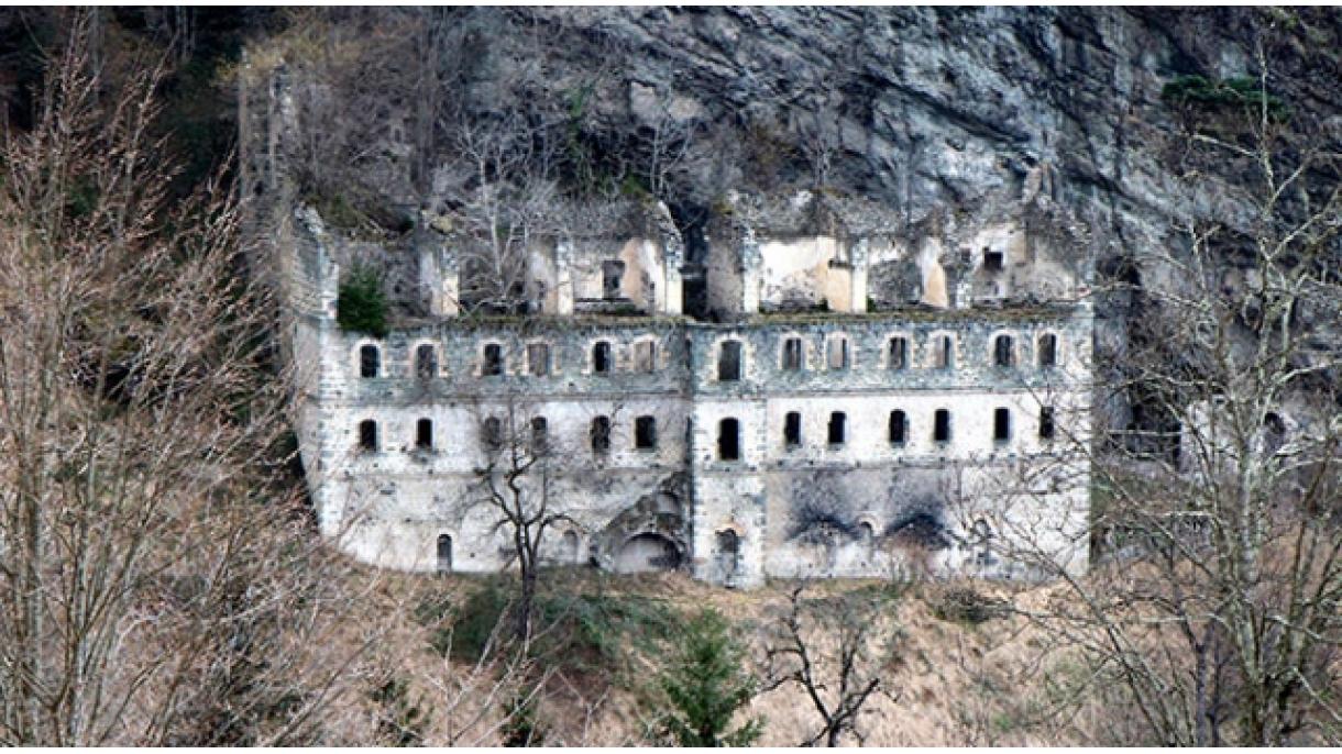 旅游天地土耳其05：苏麦拉修道院