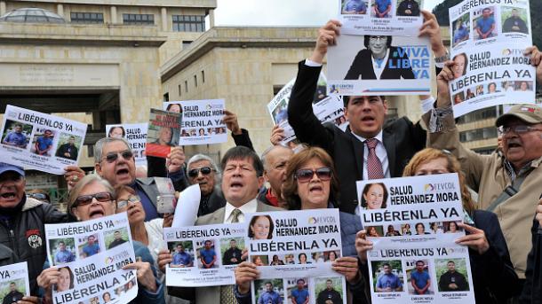 کولمبیا : تین اخباری نمائندے  لاپتہ،عوام کا احتجاج