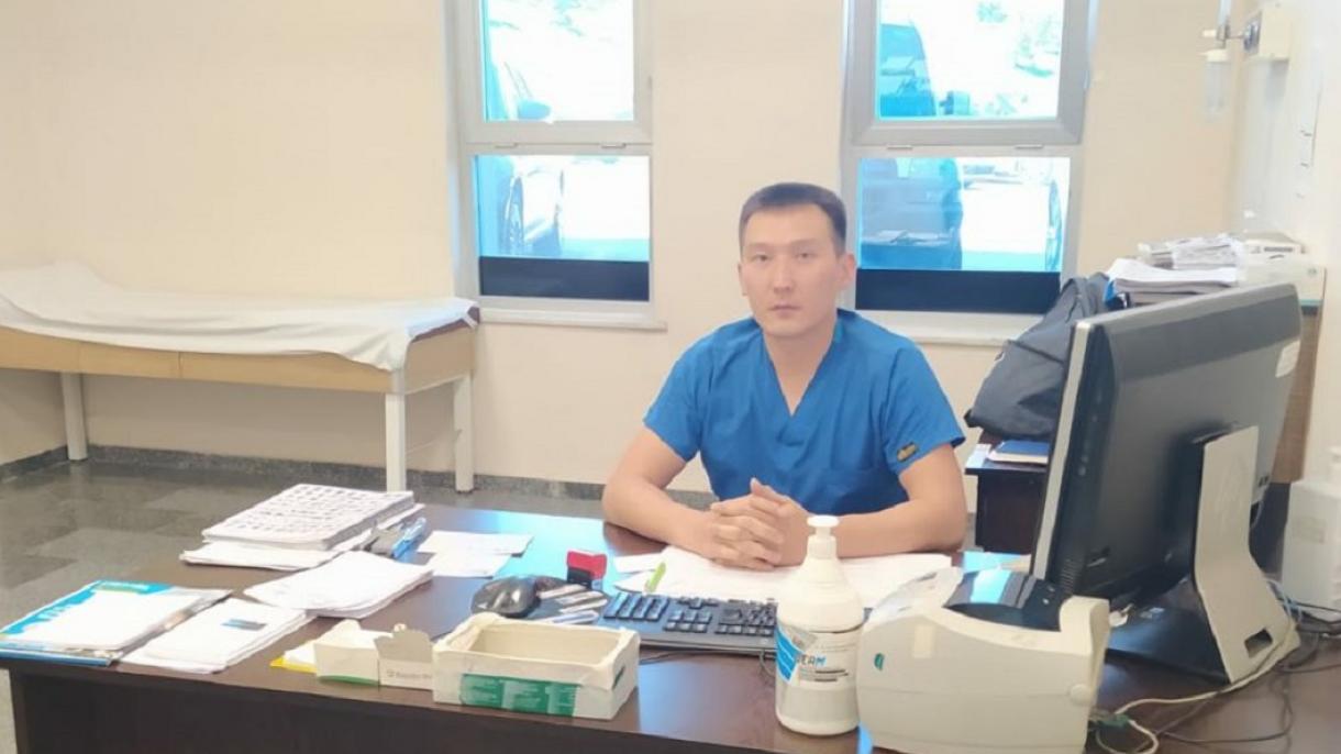 Биздин факультеттен бардык операцияларды жасаганды үйрөнүп чыгышат