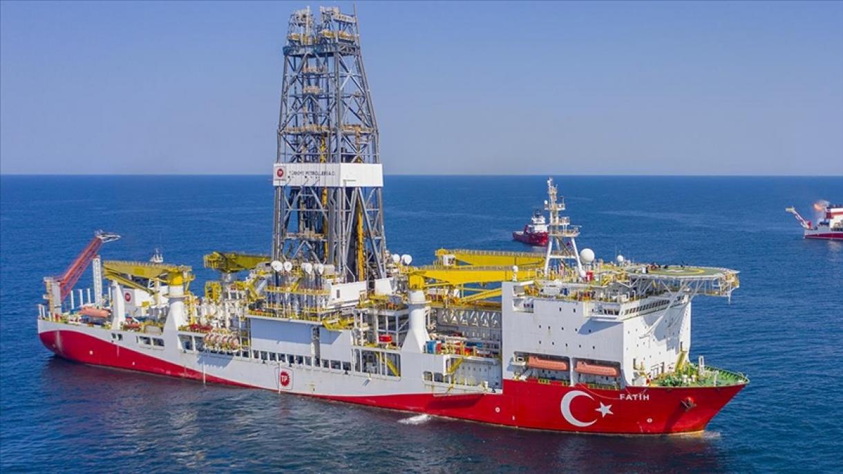 Tovább folytatja a fúrási munkálatait  Türkiye első Fatih nevű fúróhajó