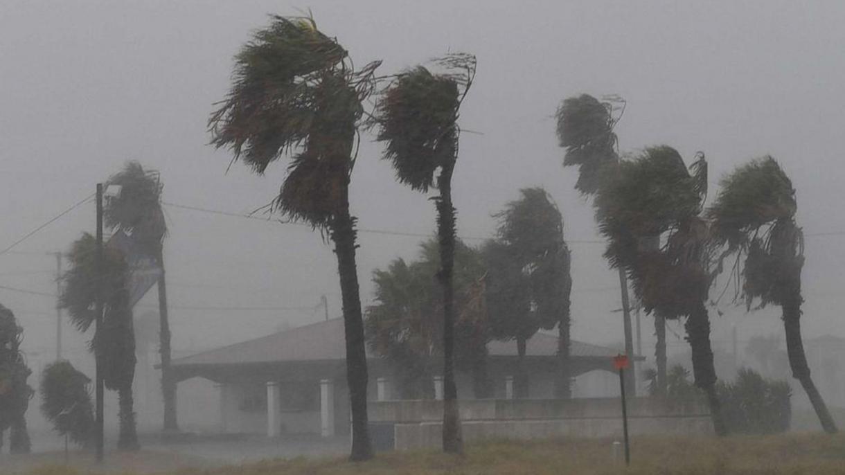 ABŞ-da 20-dən çox insan tropik "Neyt" fırtınasının qurbanı olub