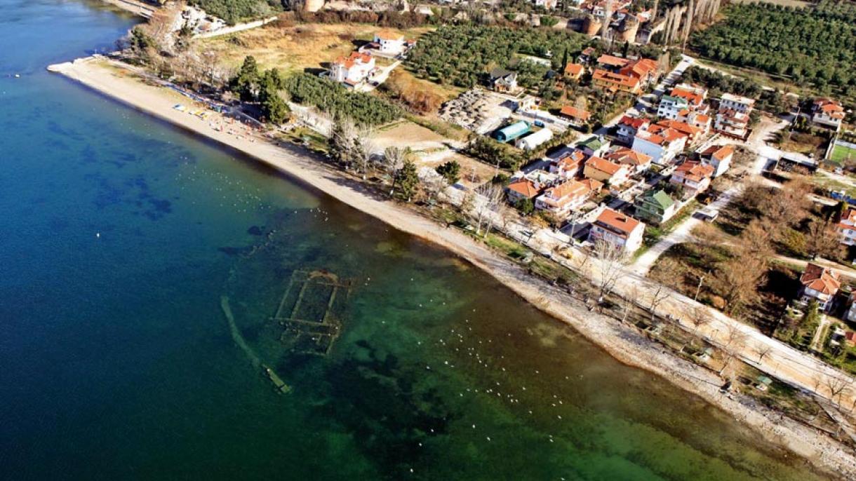 İznik_Bazilika.jpg