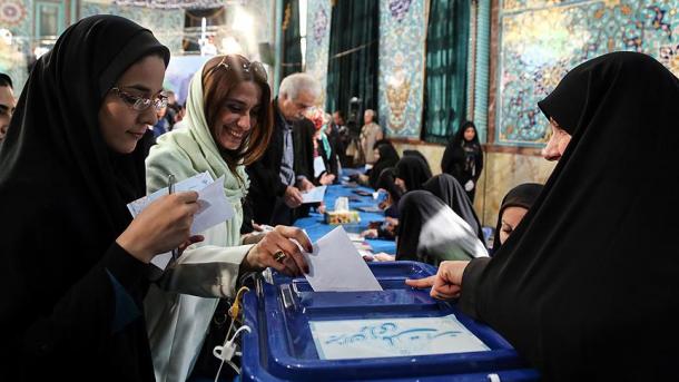初步结果显示伊朗选举改革派获胜