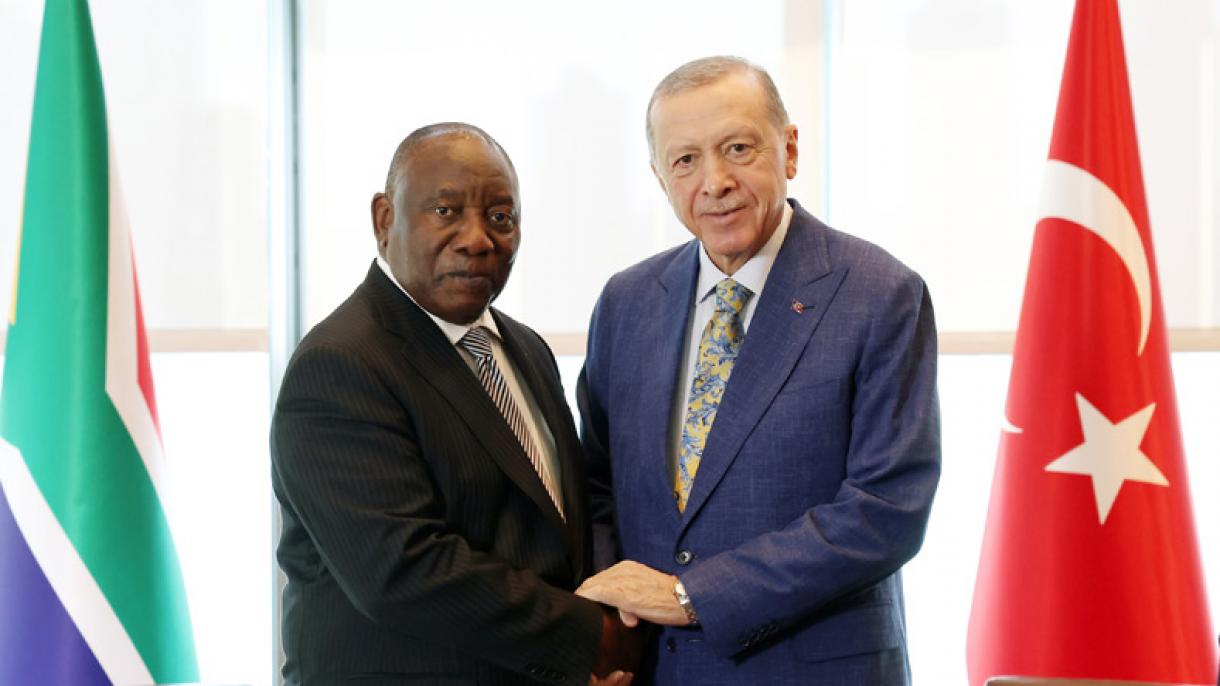 Güney Afrika Devlet Başkanı Cyril Ramaphosa Erdoğan.jpg