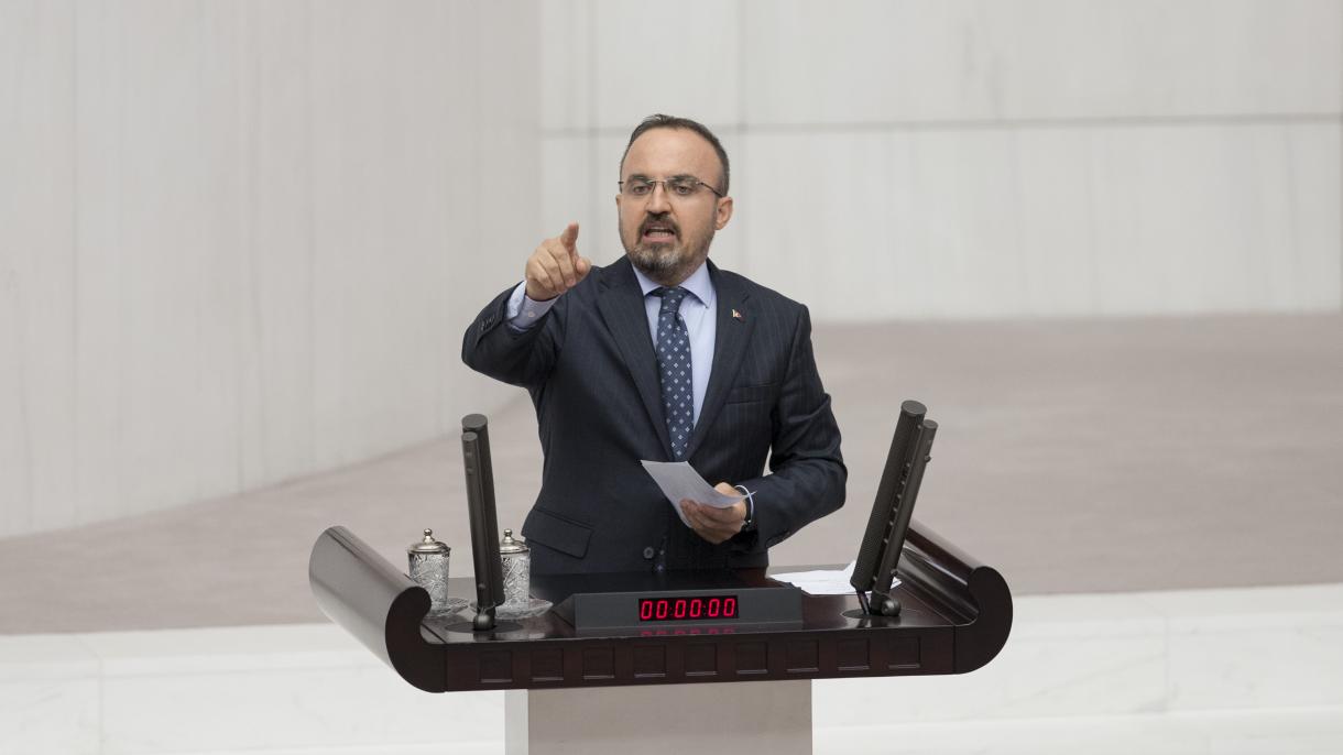 Bulent Turan condamne l’attaque abjecte contre le correspondant de la TRT à Washington