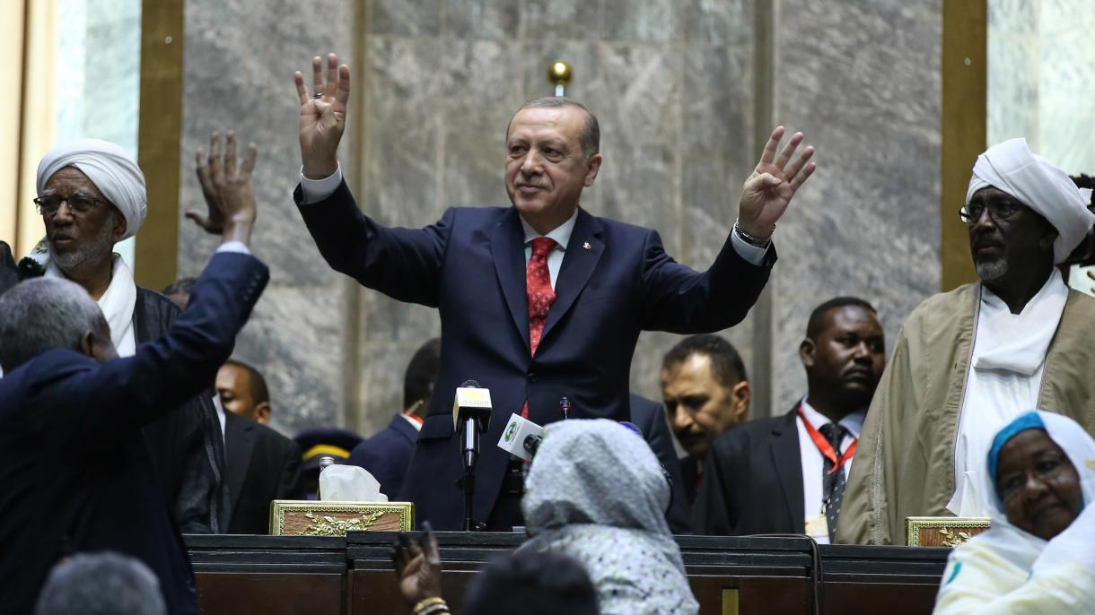 اعطای نشان عالی دولتی به اردوغان در سودان