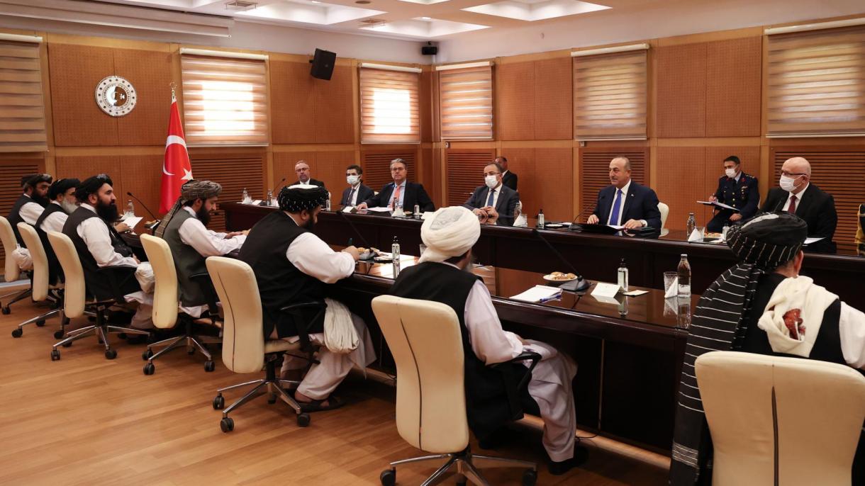 Συνάντηση Τσαβούσογλου με την αντιπροσωπεία των Ταλιμπάν