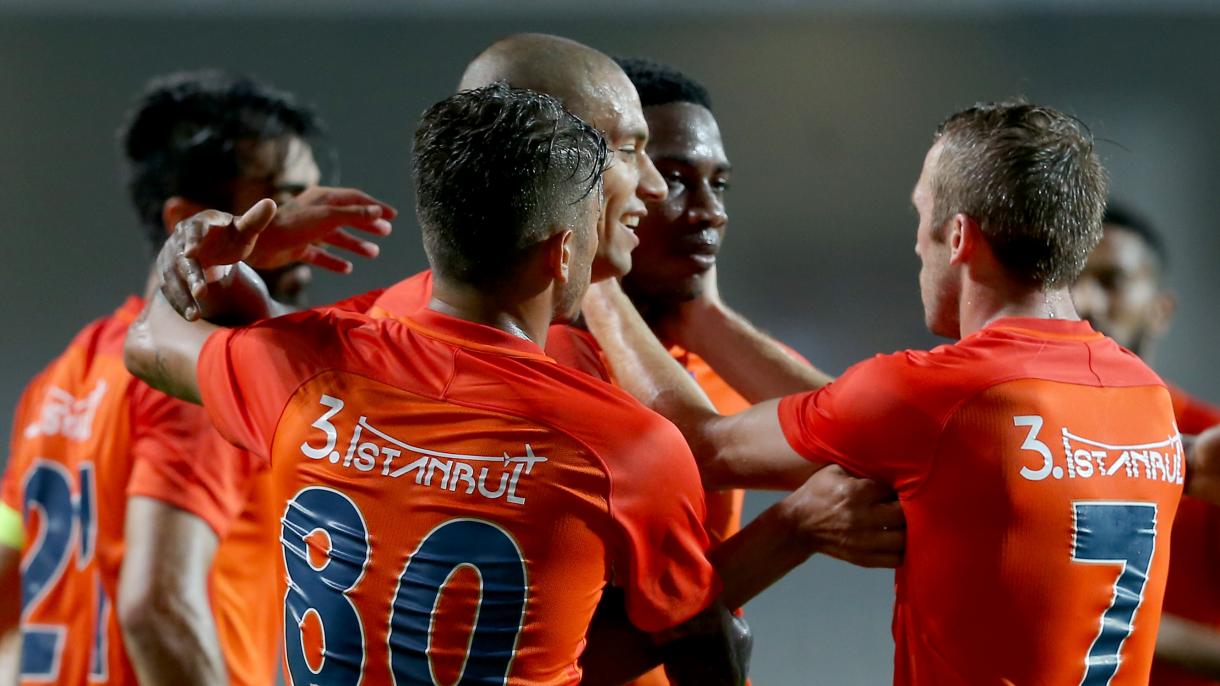 Futebol: a defesa do Medipol Basaksehir é a melhor da Europa