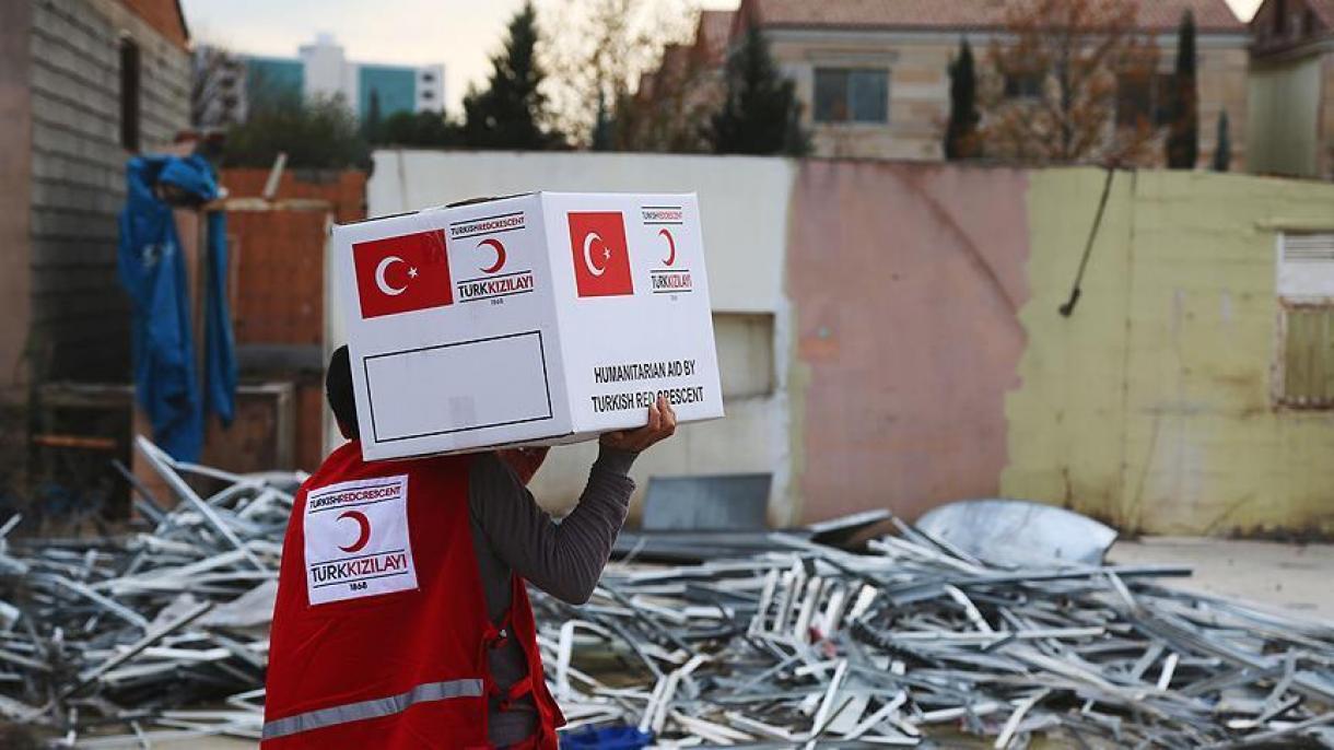 Media Luna Roja turca distribuye 2 mil 400 paquetes de alimentos en Yemen