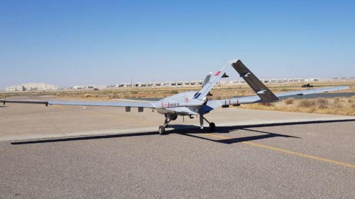 O veículo armado não tripulado nacional, o Bayraktar TB2, bateu um recorde no deserto do Kuwait
