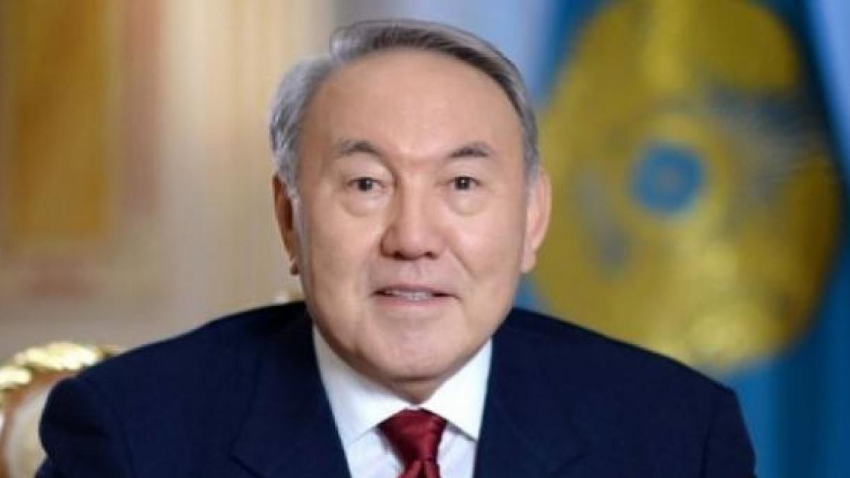نورسلطان نظربایف نینگ سیاسی صلاحیت لری قولیدن آلیندی