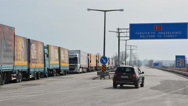 Agricultorii greci obiectează şi fac acţiune la Poarta de frontieră Ispala