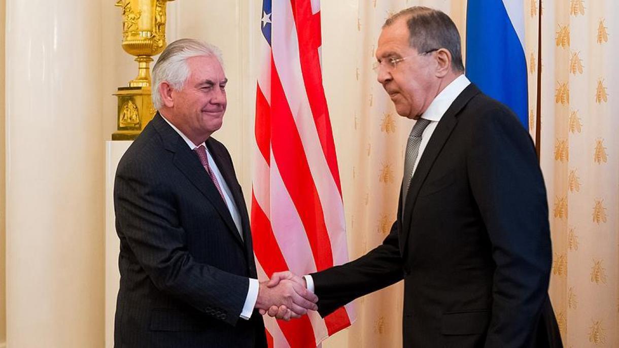 美国国务卿与俄罗斯外长举行电话会晤