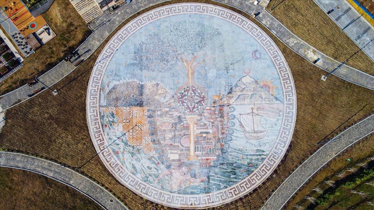 "Mosaico de la Coexistencia", inscrito en el Libro Guinness, va a por otros dos récords