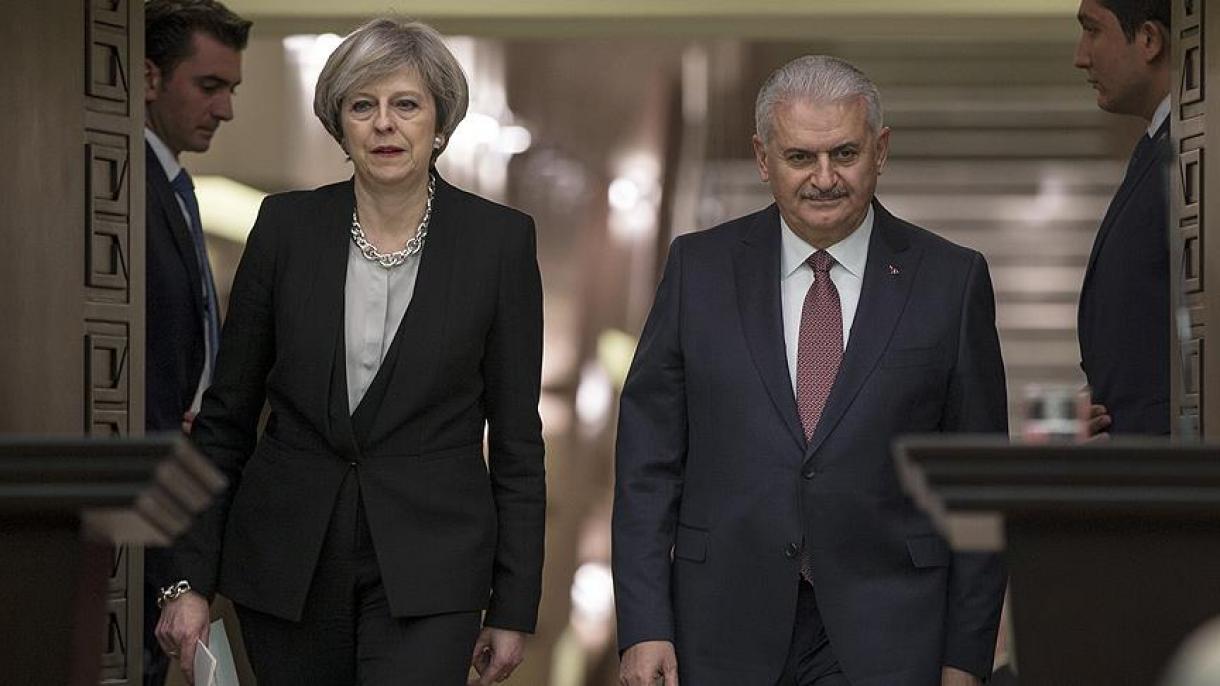 دیدار نخست وزیران ترکیه و انگلستان در لندن