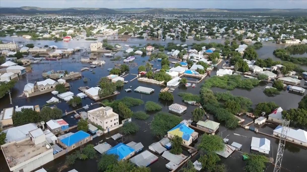 索马里暴雨引发洪水：53人死