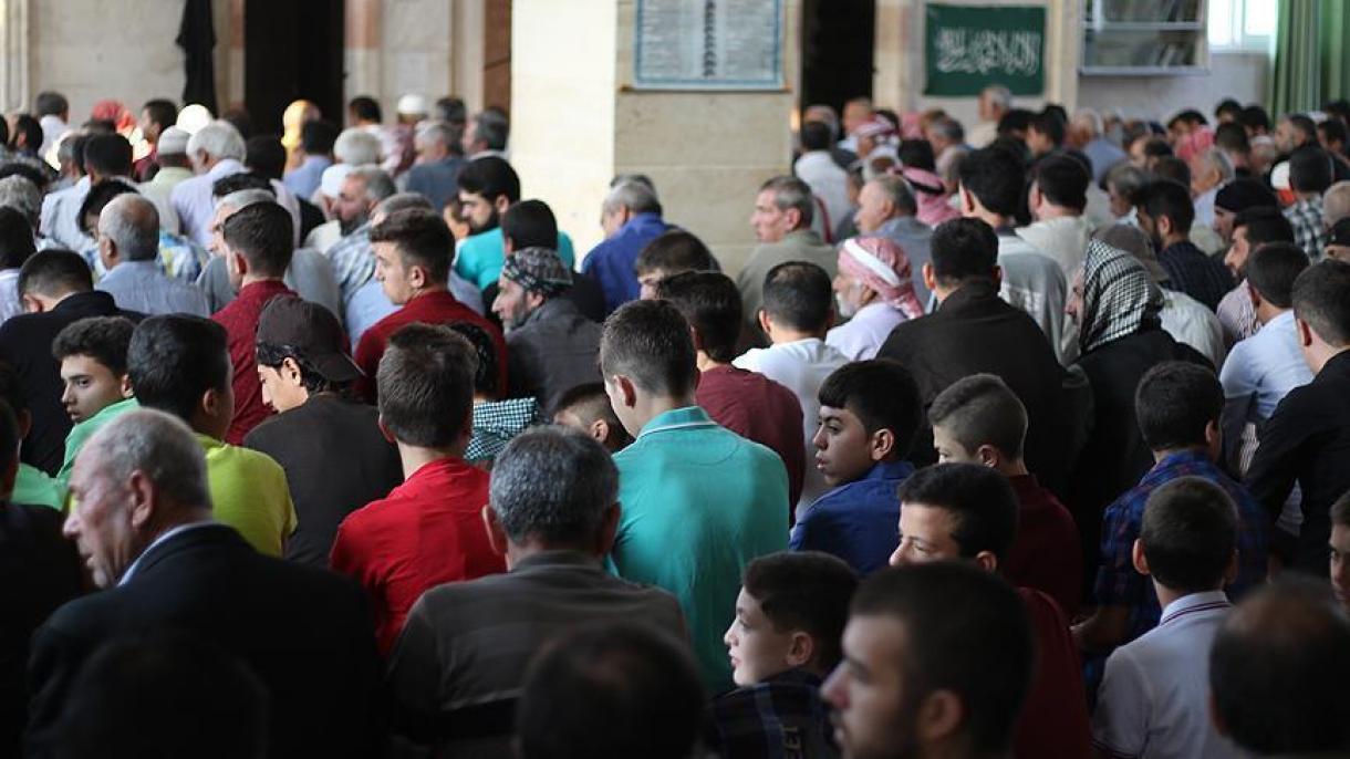 اقامه نماز عید فطر در عفرین سوریه