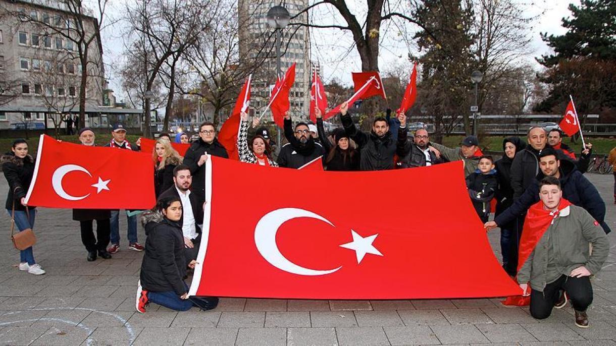 Reacción unísona contra el doble atentado de Estambul: “Todos somos policías”