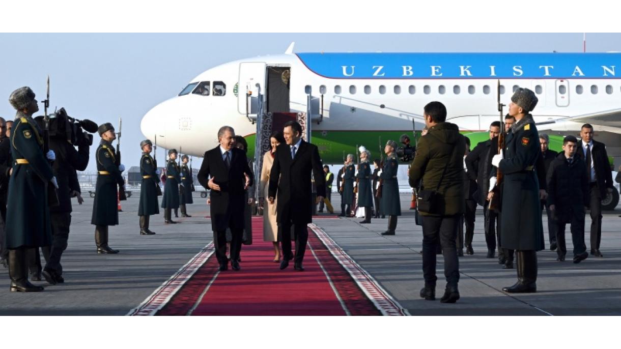Şevket Mirziyoyev Kırgızistan'da-1.jpg