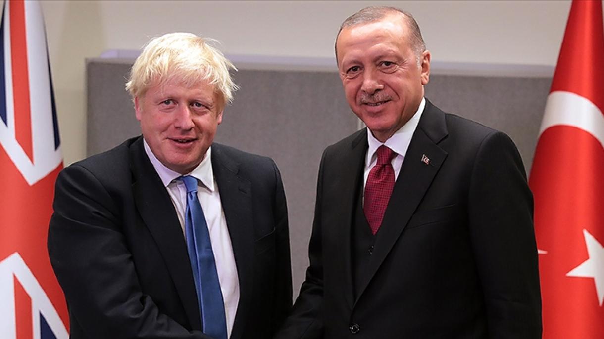 اردوغان و جانسون درباره توسعه روابط دو جانبه گفتگوی تیلفونی کردند