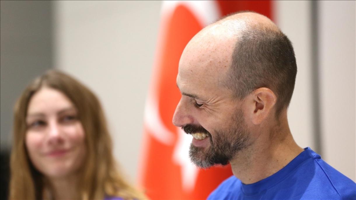 Explorador de EEUU rescatado de cueva de Türkiye tras 10 días comparte su historia de supervivencia