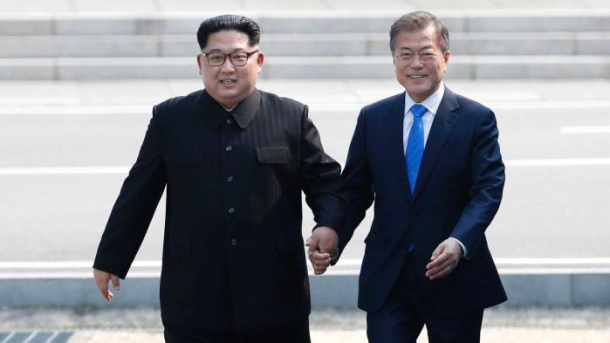 Историческа среща в Корея...