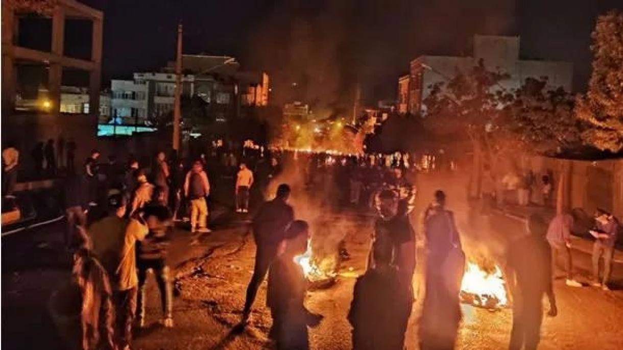 در تظاهرات شهر ایلام ایران 10 نفر دستگیر و 5 تن نیز زخمی شدهاند