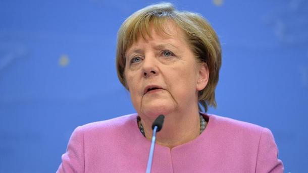 Angela Merkel  Federal Mәclisindә  keçirilәcәk sәsvermәdә iştirak etmәyәcәk