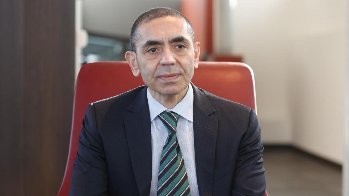 Il co-fondatore di BioNTech Ugur Sahin parteciperà alla riunione del comitato scientifico