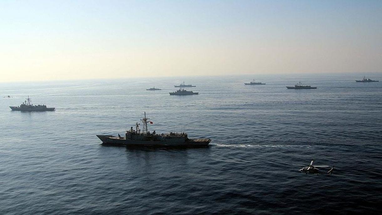 Maniobra naval en el Mediterráneo Oriental