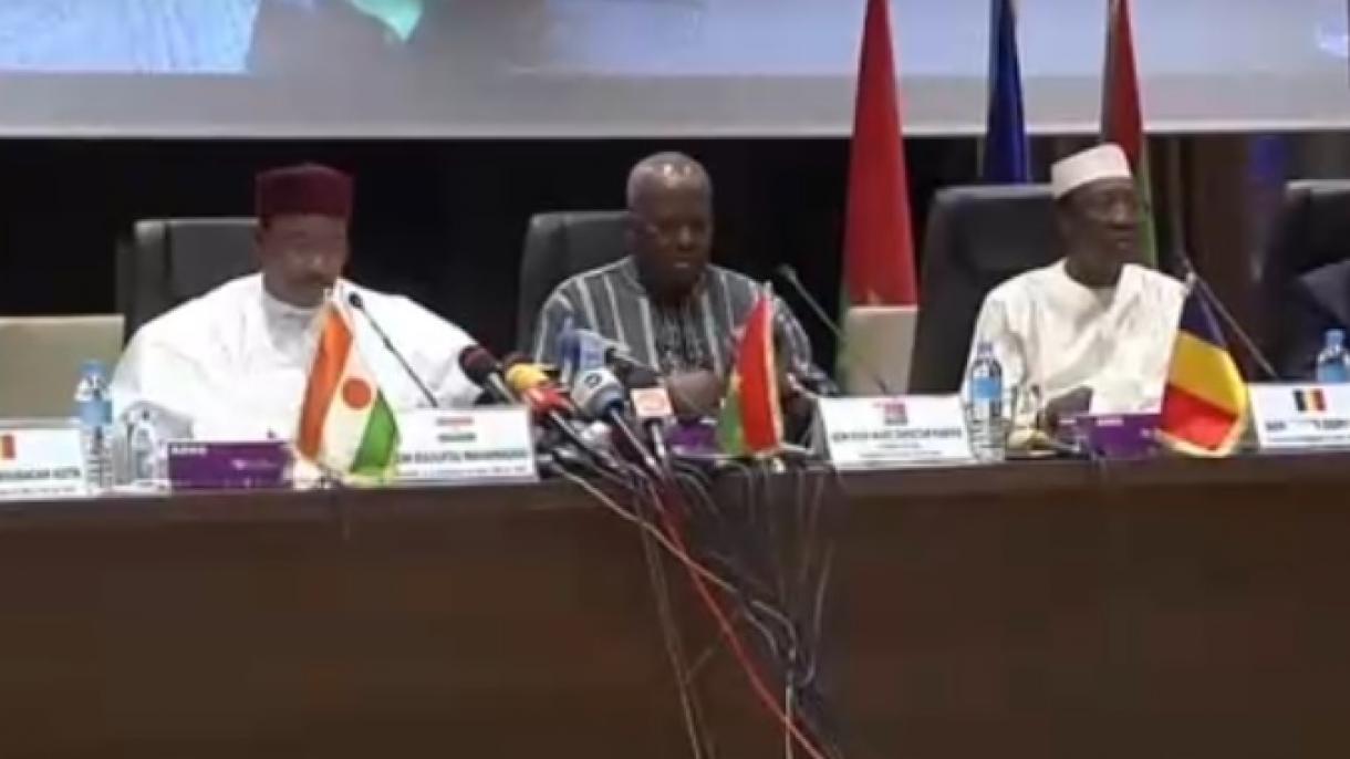 萨赫勒五国集团首脑峰会在尼日尔首都举行