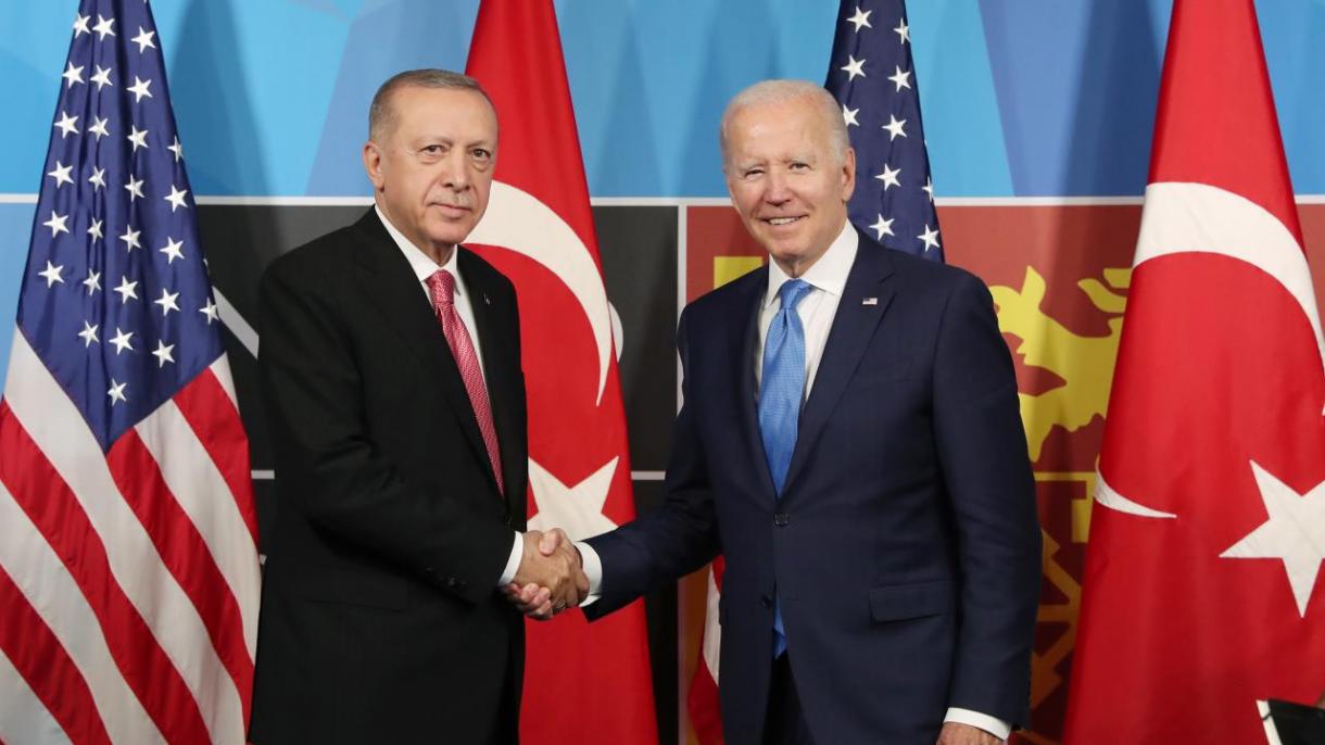 Presidente Erdogan falou com Biden apelando a um cessar-fogo em Gaza