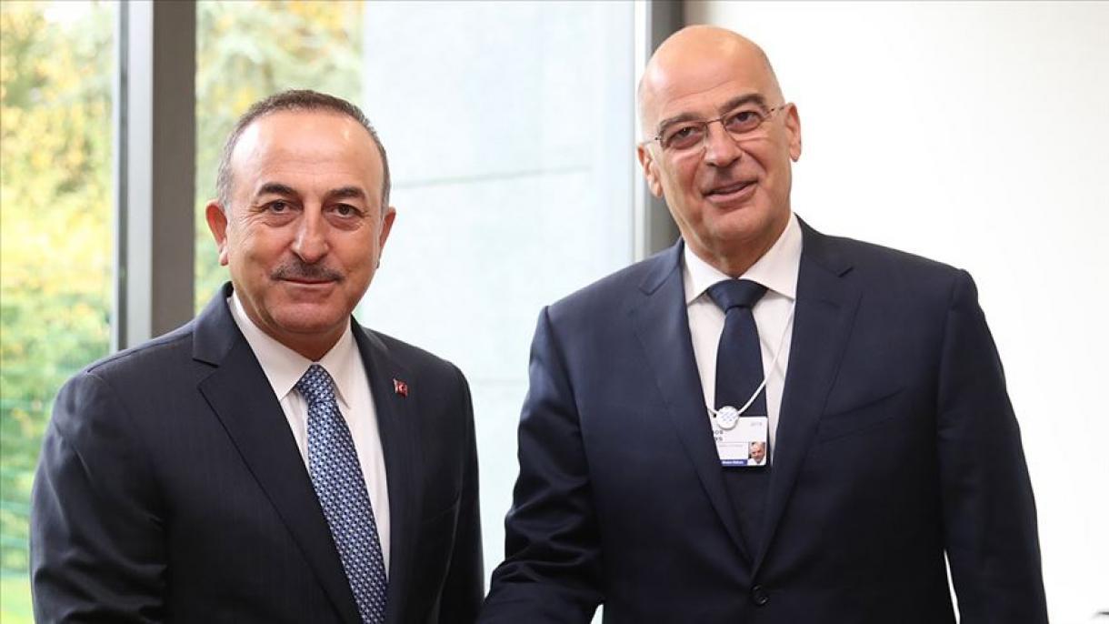 Çavuşoğlu negocia com seu homólogo grego na Eslováquia