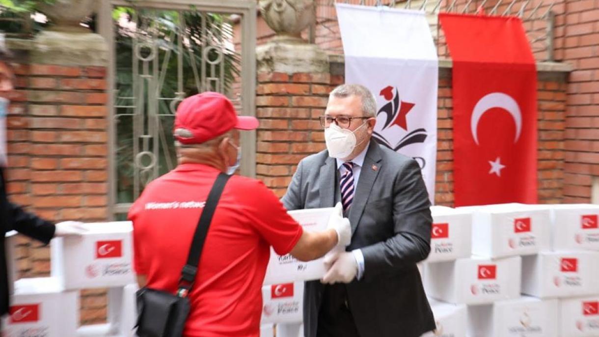 Türkiye Mezunları Derneği_TUMED_Arnavutluk Ramazan yardımı_2.jpg