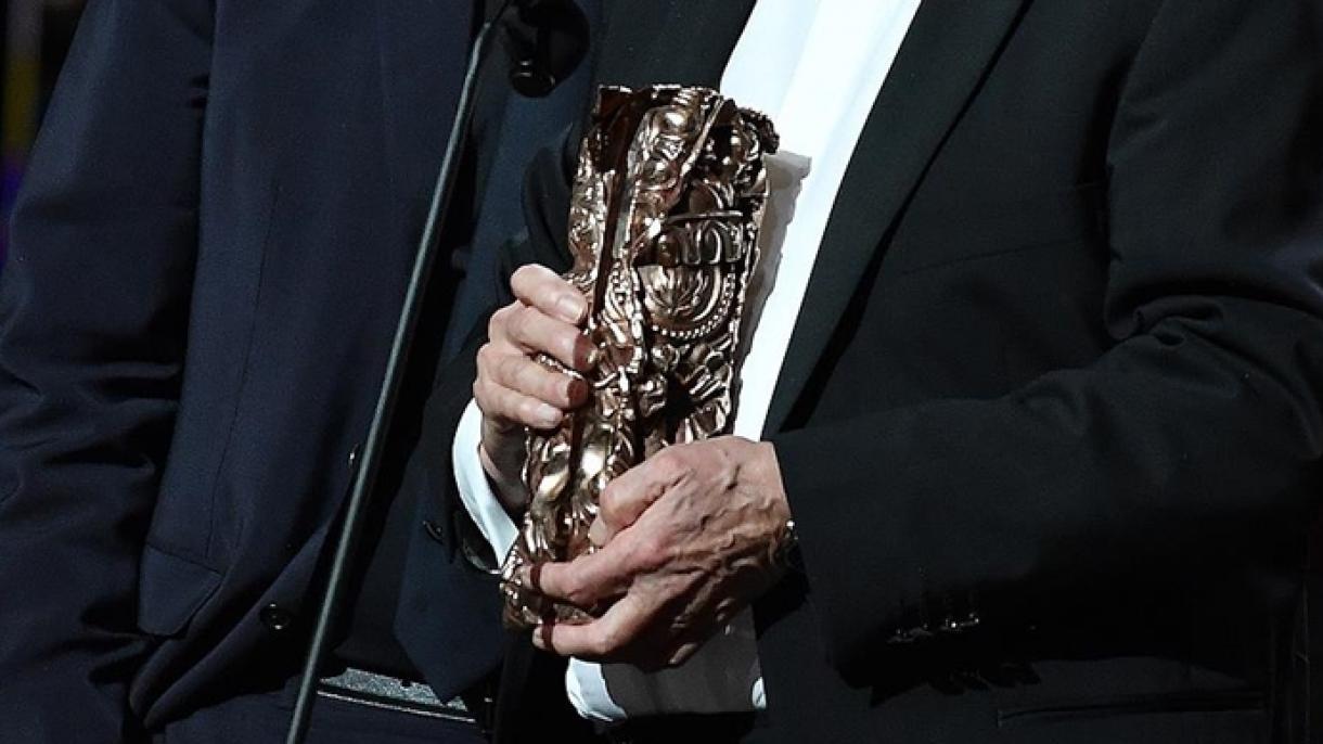 'Adieu les cons', de Albert Dupontel, se impone en los premios César