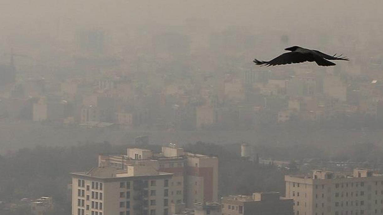 Tehranda çirkli hava tǝhlükǝli seviyyǝyǝ çatıb