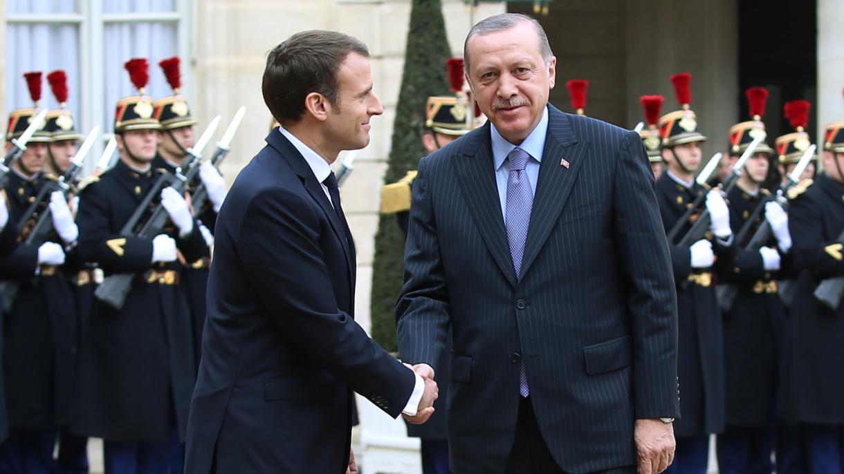Preşedintele Erdoğan face o vizita oficiala ın Franta