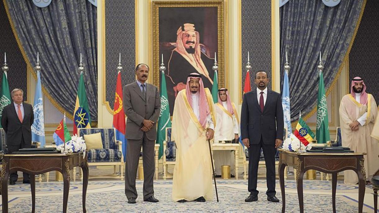 دو کشور آفریقایی اتیوپی و اریتره پیمان صلح امضا کردند