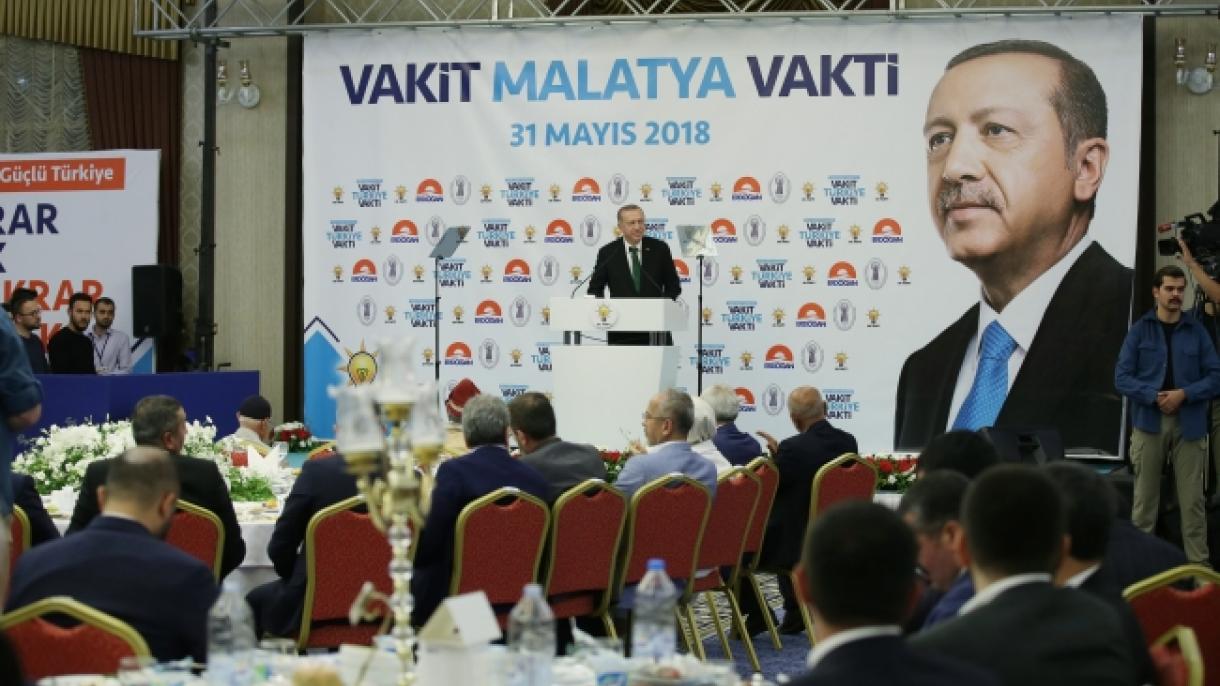 Rәcәb Tayyib Әrdoğan: ‘‘16 il әrzindә Türkiyә iqtisadiyyatı 3.5 % böyüdü’’