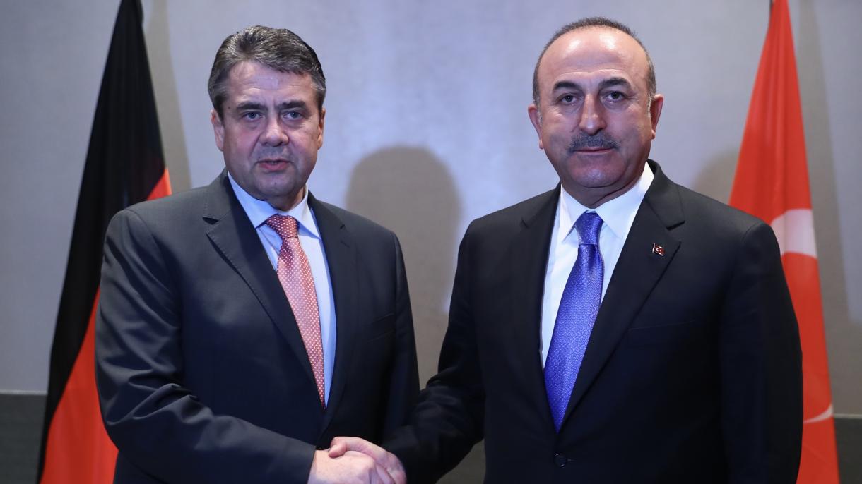 Συνάντηση υπουργών Εξωτερικών Τουρκίας-Γερμανίας στο Μόναχο