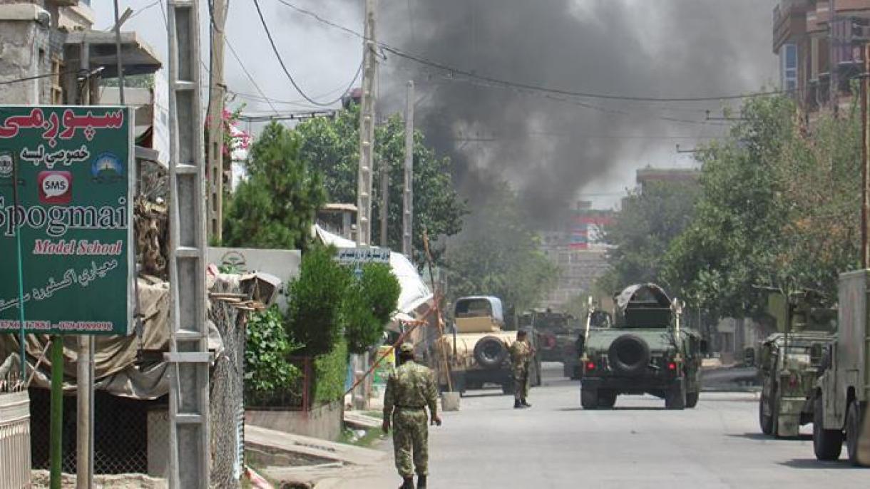 یک پلیس در یک حمله بمبی در کابل پایتخت افغانستان کشته شد
